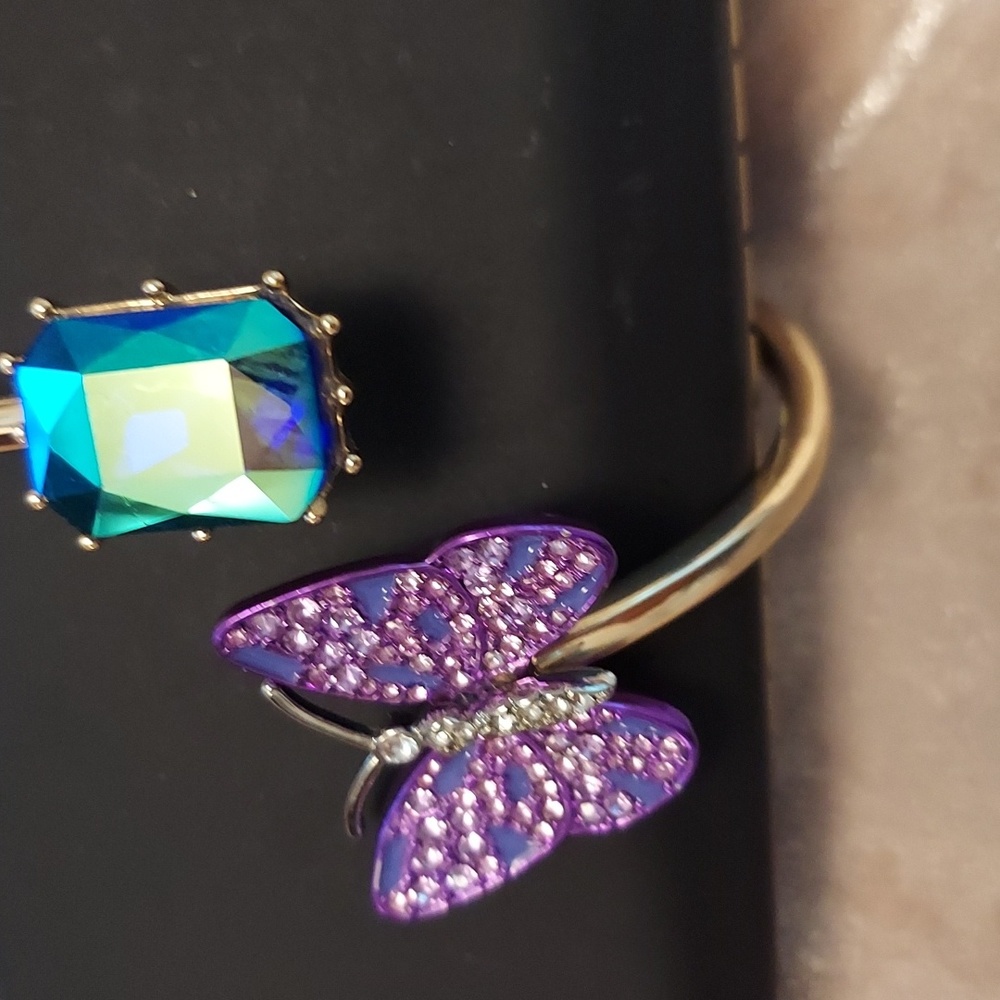 Jewerly